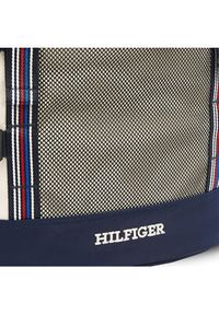 TOMMY HILFIGER - Tommy Hilfiger Plecak Th Monotype Flap Backapck AM0AM12305 Écru. Materiał: materiał
