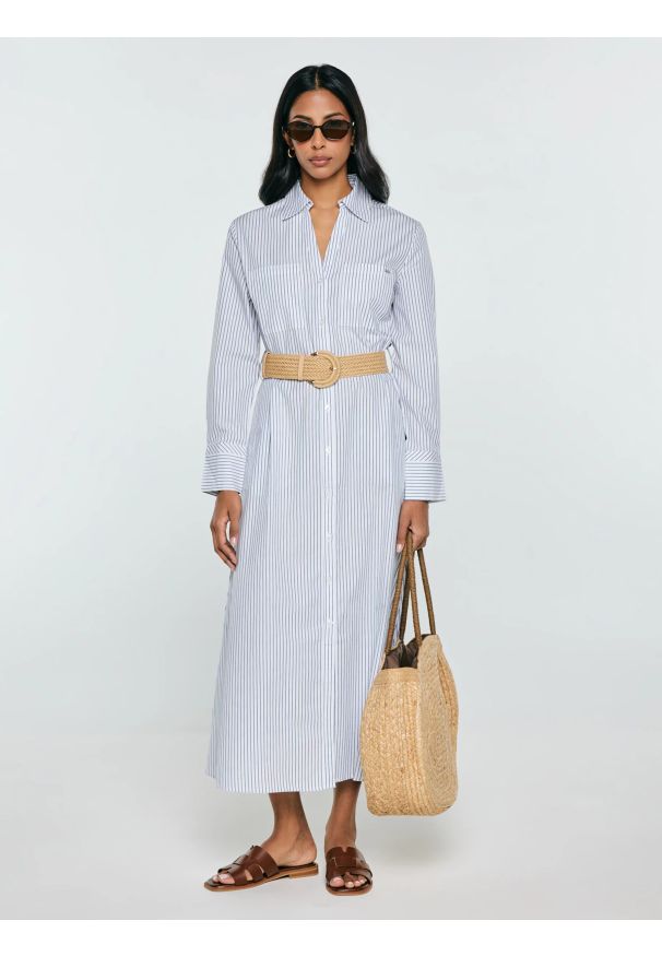 Big-Star - Sukienka damska midi koszulowa jasnoniebieska Merinsa 400. Okazja: na co dzień. Kolor: niebieski. Materiał: bawełna, tkanina. Długość rękawa: długi rękaw. Typ sukienki: koszulowe. Styl: casual, klasyczny, elegancki. Długość: midi