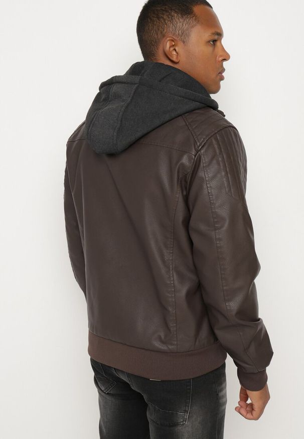 Born2be - Brązowa Kurtka Ramoneska ze Ściągaczami i Odpinanym Kapturem Materiałowym Lozalina. Okazja: na co dzień. Kolor: brązowy. Materiał: materiał. Długość rękawa: długi rękaw. Długość: długie. Styl: casual, elegancki