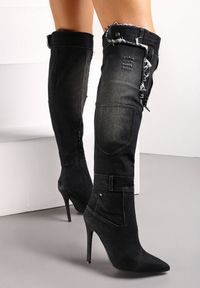 Renee - Czarne Kozaki Jeansowe na Wysokiej Szpilce Ozdobione Przetarciami Ariamella. Kolor: czarny. Materiał: jeans. Wzór: aplikacja #7