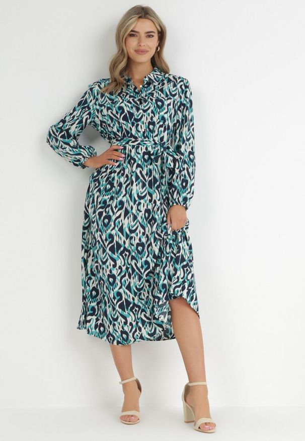 Born2be - Niebieska Koszulowa Sukienka Midi z Wiązanym Paskiem Evalyn. Kolor: niebieski. Materiał: materiał. Długość rękawa: długi rękaw. Typ sukienki: koszulowe. Długość: midi