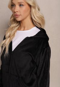 Renee - Czarny 2-częściowy Komplet Dresowy z Bluzą i Spodniami Wolff. Kolor: czarny. Materiał: dresówka