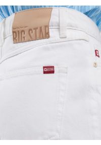 Big-Star - Szorty damskie jeansowe białe Katie 100. Stan: podwyższony. Kolor: biały. Materiał: jeans. Sezon: lato. Styl: klasyczny, elegancki, wakacyjny #5