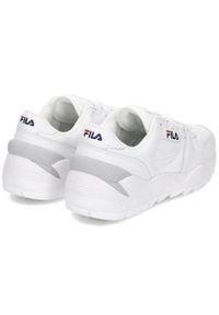 Buty Fila Orbit CMR Jogger L Low. Kolor: biały. Materiał: materiał, skóra, tkanina, syntetyk. Sport: turystyka piesza
