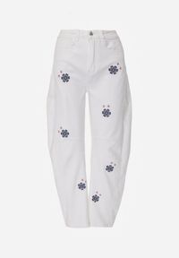 Renee - Białe Jeansy Balloon High Waist z Kwiatowym Haftem Irolyn. Stan: podwyższony. Kolor: biały. Wzór: haft, kwiaty. Styl: elegancki, klasyczny #2