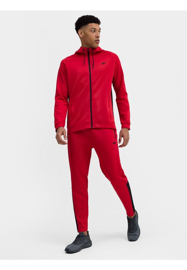 4f - Spodnie treningowe szybkoschnące męskie. Kolor: czerwony. Materiał: materiał, włókno, dzianina