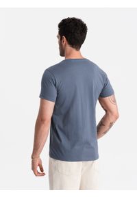 Ombre Clothing - T-shirt męski klasyczny bawełniany BASIC - ciemnoniebieski V18 OM-TSBS-0146 - XXL. Kolor: niebieski. Materiał: bawełna. Styl: klasyczny #5