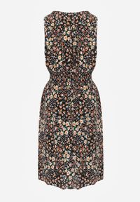 Renee - Granatowa Sukienka Rozkloszowana w Kwiaty z Wiskozy Selesima. Kolor: niebieski. Materiał: wiskoza. Wzór: kwiaty #4