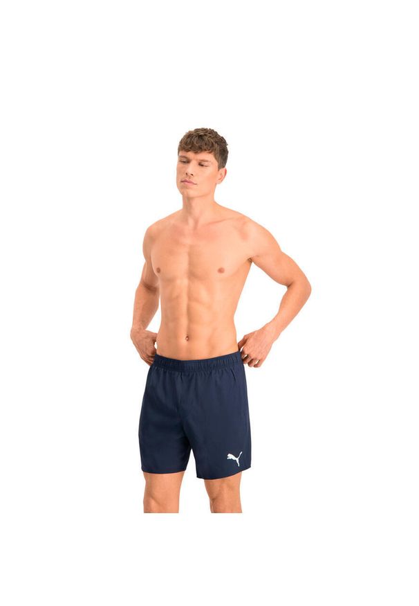 Kąpielówki męskie Puma Mid Shorts. Kolor: czerwony. Materiał: poliester. Styl: sportowy