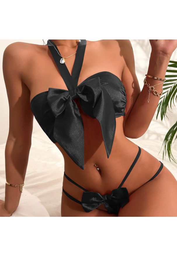 Intica - Komplet bielizny z kokardami na romantyczne wieczory Songul. Kolor: czarny. Materiał: materiał