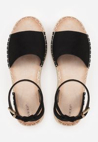 Born2be - Czarne Sandały VICES z Imitacji Zamszu na Niskim Koturnie z Plecionki Miralyn. Okazja: na co dzień, na imprezę. Zapięcie: pasek. Kolor: czarny. Materiał: zamsz. Sezon: lato. Obcas: na koturnie. Styl: casual, elegancki #2