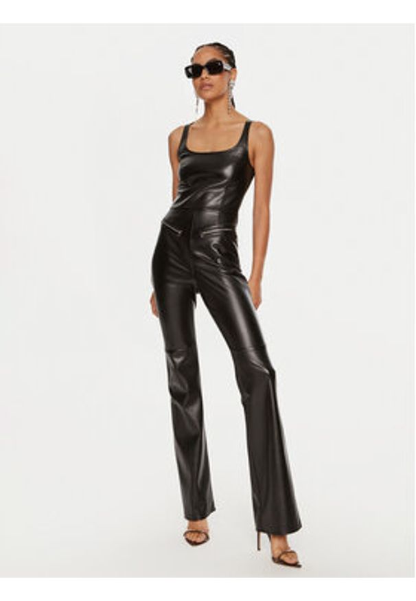 Patrizia Pepe Kombinezon 8T0041 E005 Czarny Slim Fit. Kolor: czarny. Materiał: skóra