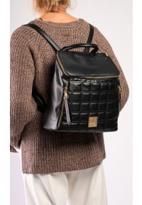 Inna - Plecak damski Monnari worek pikowany na zamek czarny BAG3610. Kolor: czarny. Materiał: pikowane. Styl: elegancki #1