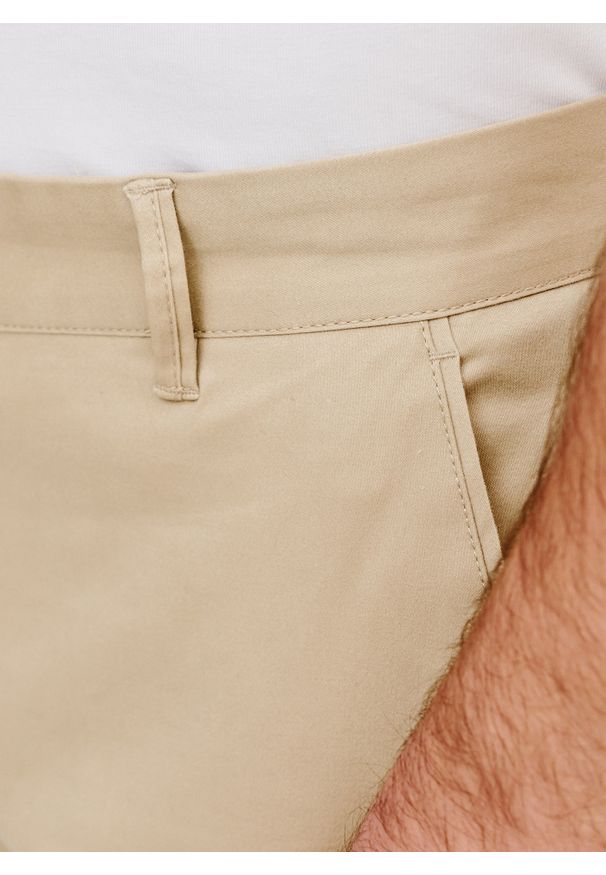 Pako Lorente - PAKO LORENTE – Beżowe gładkie spodnie męskie. Kolor: beżowy. Materiał: bawełna, elastan. Wzór: gładki. Styl: klasyczny