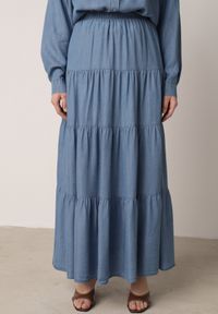 Born2be - Niebieska Rozkloszowana Spódnica z Lyocellu z Wysokim Stanem i Falbanami Emorithia. Okazja: na co dzień. Stan: podwyższony. Kolor: niebieski. Materiał: materiał. Styl: casual, klasyczny #7