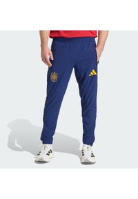 Adidas - Spodnie Spain Tiro Travel. Kolor: niebieski. Sport: piłka nożna #1