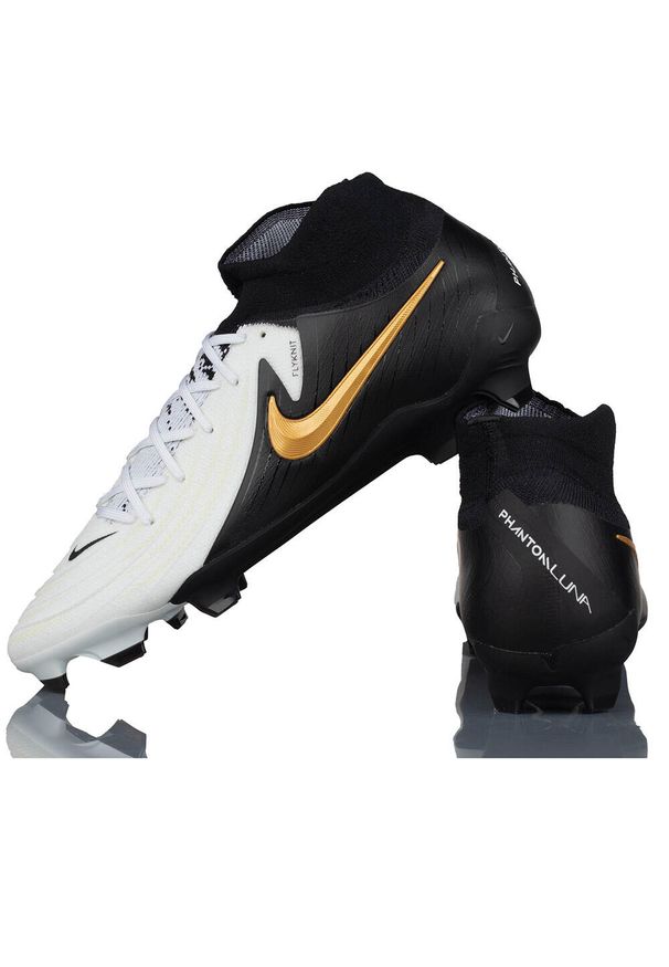 Korki Do Gry W Piłkę Nike Phantom Luna II Pro na trawę. Kolor: biały. Sport: piłka nożna