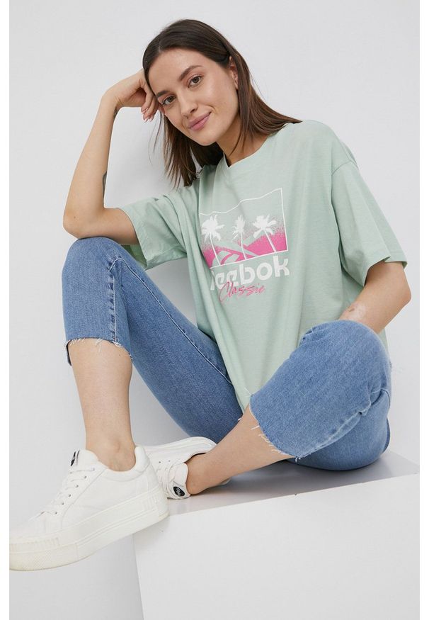 Reebok Classic t-shirt bawełniany kolor zielony. Kolor: zielony. Materiał: bawełna. Wzór: aplikacja, nadruk