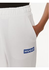 Hugo Spodnie dresowe Straigh Jogger_B 50515809 Biały Relaxed Fit. Kolor: biały. Materiał: bawełna