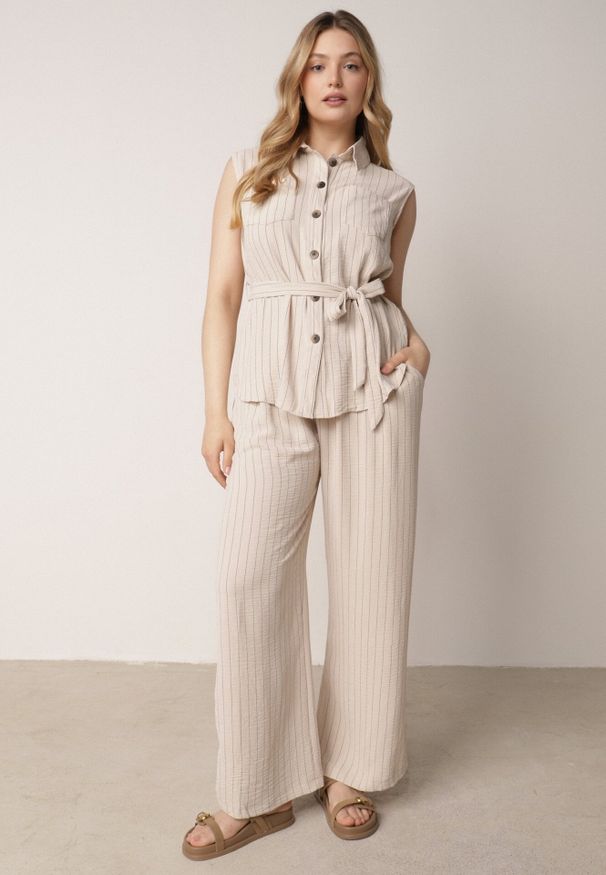 Born2be - Beżowy Wiskozowy Komplet Szerokie Spodnie i Koszula Bez Rękawów z Wiązaniem Zanran. Kolor: beżowy. Materiał: wiskoza