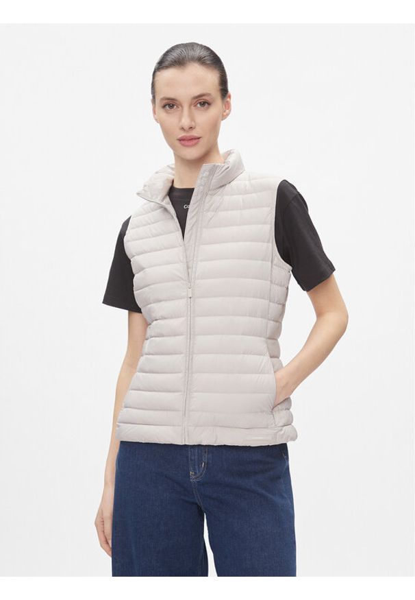 Calvin Klein Bezrękawnik Packable Super Lw Padded Vest K20K206325 Beżowy Slim Fit. Kolor: beżowy. Materiał: syntetyk. Długość rękawa: bez rękawów