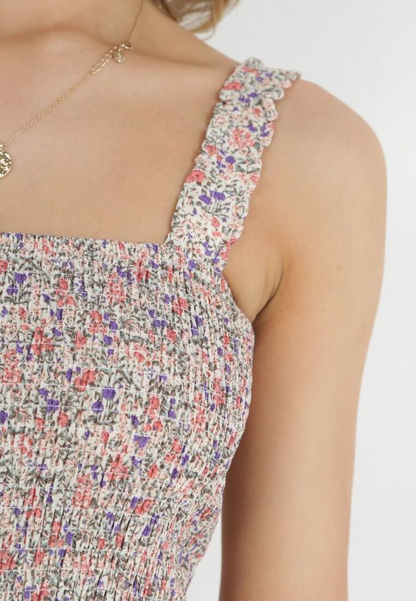 Born2be - Jasnobeżowa Sukienka Rozkloszowana na Ramiączkach w Kwiaty Hasana. Okazja: na co dzień. Kolor: beżowy. Długość rękawa: na ramiączkach. Wzór: kwiaty. Sezon: lato. Typ sukienki: proste. Styl: casual, elegancki