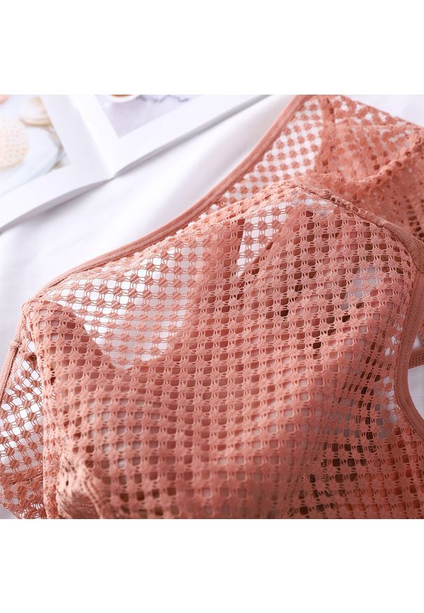 Intica - Majtki koronkowe z wysokim stanem modelujące sylwetkę Hiema. Stan: podwyższony. Kolor: beżowy. Materiał: koronka. Wzór: koronka