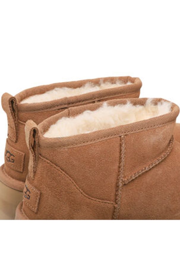 Ugg Śniegowce W Classic Ultra Mini Platform 1135092 Brązowy. Kolor: brązowy. Materiał: skóra. Obcas: na platformie