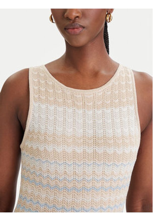 Guess Sukienka dzianinowa W6GKAT Z0936 Beżowy Regular Fit. Kolor: beżowy. Materiał: wiskoza