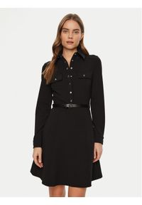 Guess Sukienka codzienna W5RK93 KCBO2 Czarny Regular Fit. Okazja: na co dzień. Kolor: czarny. Materiał: syntetyk. Typ sukienki: proste. Styl: casual