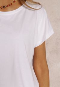 Renee - Biały T-shirt Euniera. Kolekcja: plus size. Kolor: biały. Materiał: bawełna, tkanina. Długość rękawa: krótki rękaw. Długość: krótkie. Wzór: gładki, aplikacja, jednolity. Styl: klasyczny