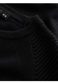 Ombre Clothing - Męski sweter raglan z prążkowanymi rękawami – czarny V2. Okazja: na co dzień. Kolor: czarny. Materiał: prążkowany. Długość rękawa: raglanowy rękaw. Wzór: aplikacja, ze splotem, prążki, jednolity. Styl: casual #5