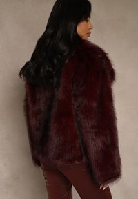 Renee - Bordowa Elegancka Kurtka Futerko z Kołnierzem Vertirida. Okazja: na spacer. Kolor: czerwony. Materiał: futro. Sezon: zima. Styl: elegancki #2