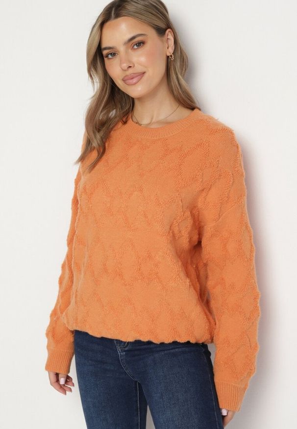 Born2be - Pomarańczowy Sweter o Luźnym Kroju i Wzorzystym Splocie ze Ściągaczami Elondrae. Okazja: na co dzień. Kolor: pomarańczowy. Materiał: jeans, bawełna. Wzór: ze splotem. Styl: casual, elegancki