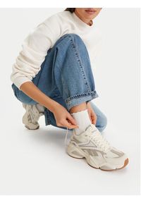 Reebok Sneakersy CEO-CHARGE AR30246WCCI Écru. Kolor: kremowy. Materiał: materiał #4