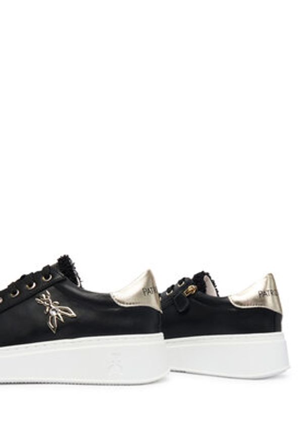 Patrizia Pepe Sneakersy PPJ903.31 Czarny. Kolor: czarny. Materiał: skóra