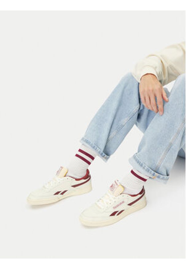 Reebok Sneakersy EO-CLUB C REVENGE VINTAGE 100233964 Écru. Materiał: skóra. Model: Reebok Club