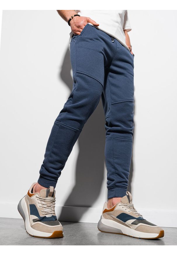 Niebieskie spodnie Ombre Clothing