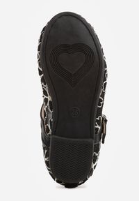 Born2be - Czarne Siateczkowe Balerinki z Paskiem z Klamerką Zdobione Kwiatowym Haftem Canlea. Okazja: na spacer, na co dzień, na uczelnię, na imprezę. Zapięcie: pasek. Kolor: czarny. Materiał: jeans. Wzór: aplikacja, haft, kwiaty. Styl: casual #5