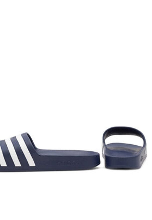 Adidas - adidas Klapki ADILETTE AQUA F35542 Granatowy. Kolor: niebieski