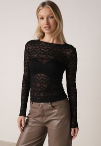 Born2be - Czarna Bluzka Koronkowa z Transparentnego Materiału Hermatea. Okazja: na co dzień. Kolor: czarny. Materiał: materiał, koronka. Styl: casual, elegancki, klasyczny #1
