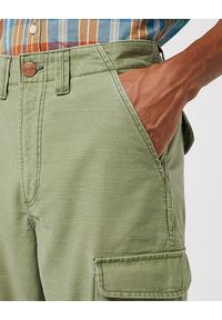 Wrangler - WRANGLER MESKIE SPODNIE MATERIAŁOWE BOJÓWKI CASEY JONES CARGO OLIVE 112350893. Materiał: materiał