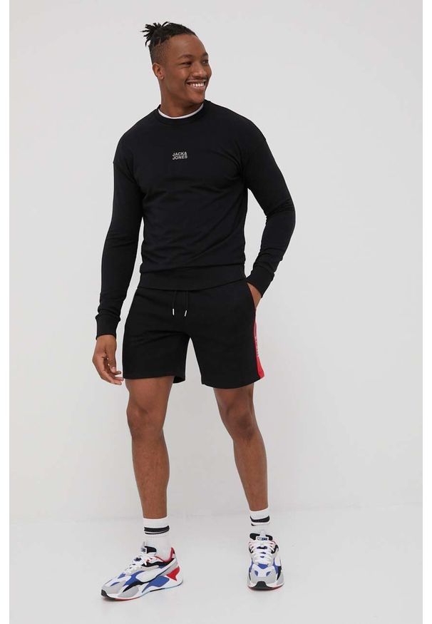 Jack & Jones bluza męska kolor czarny gładka. Kolor: czarny. Materiał: dzianina, materiał. Wzór: gładki