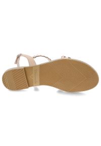 Różowe Sandały Tamaris Eleganckie Buty Damskie. Okazja: na co dzień, na spacer. Zapięcie: pasek. Kolor: różowy. Materiał: len, skóra ekologiczna. Wzór: paski, kolorowy, aplikacja. Sezon: lato. Obcas: na płaskiej podeszwie. Styl: elegancki #4