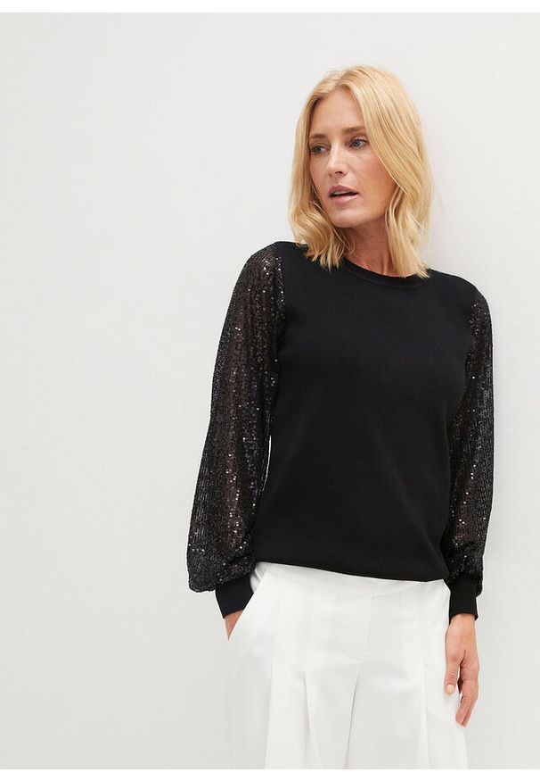 bonprix - Cienki sweter z lejącej mieszanki wiskozy. Kolor: czarny. Materiał: wiskoza. Wzór: aplikacja