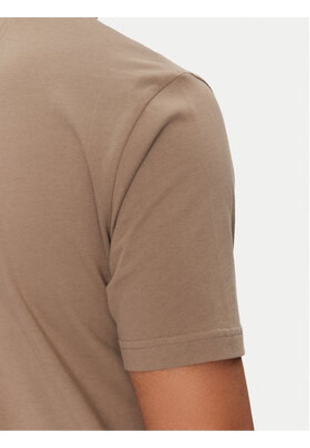 BOSS T-Shirt 50531271 Beżowy Regular Fit. Kolor: beżowy. Materiał: bawełna