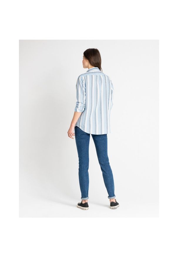 Lee - LEE ONE POCKET SHIRT DAMSKA KOSZULA PASKI SKY BLUE L46KUGLM 112110943. Wzór: paski