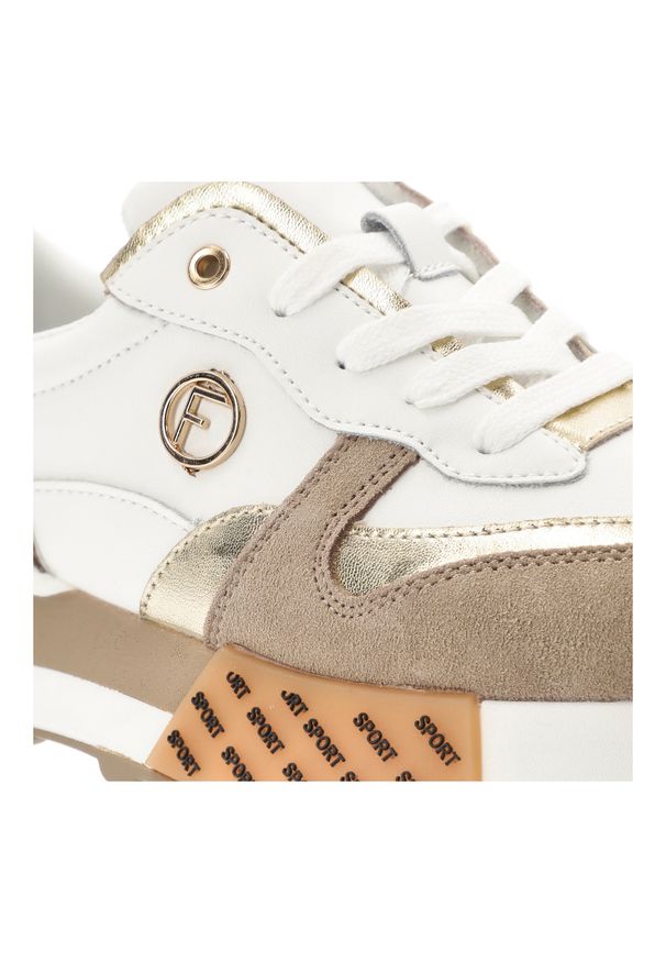 Biało-Beżowe Sneakersy Filippo Stylowe Obuwie Damskie Na Solidnej Podeszwie. Zapięcie: sznurówki. Kolor: biały. Materiał: materiał. Szerokość cholewki: normalna