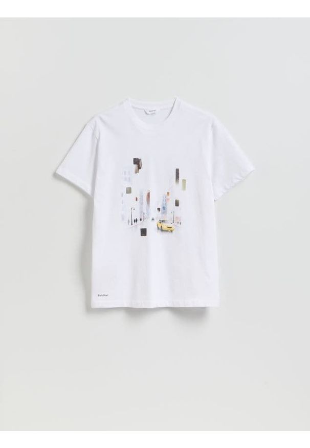 Reserved - T-shirt regular z nadrukiem - biały. Kolor: biały. Materiał: dzianina, bawełna. Wzór: nadruk