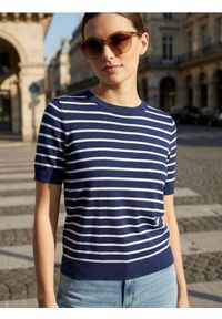 Sinsay - Bluzka swetrowa w paski - granatowy. Kolor: niebieski. Wzór: paski #1